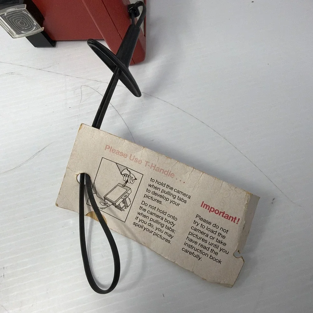 Vintage Electric Zip Polaroid Land Camera: Red Color: Untested!